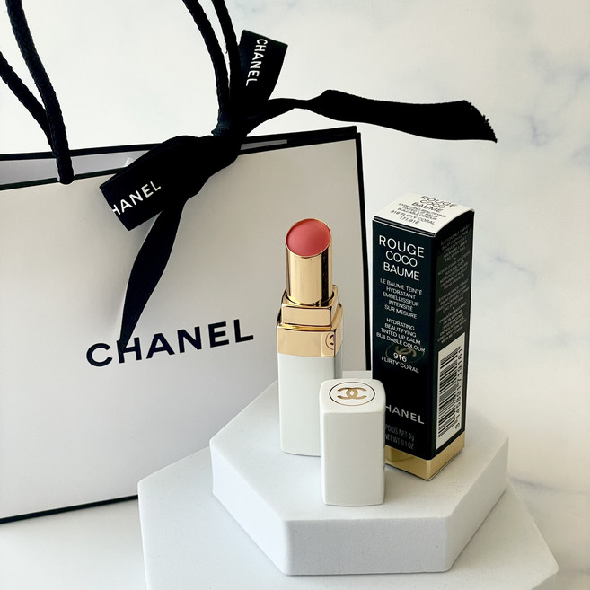 [쇼핑백] 샤넬 루쥬 코코 밤 립밤, 916 - 플러티 코랄, 3g, 1개