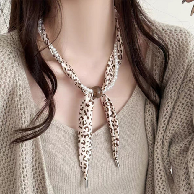 여성 유니크 호피 레오파드 진주 쁘띠 스카프 목걸이 A2577