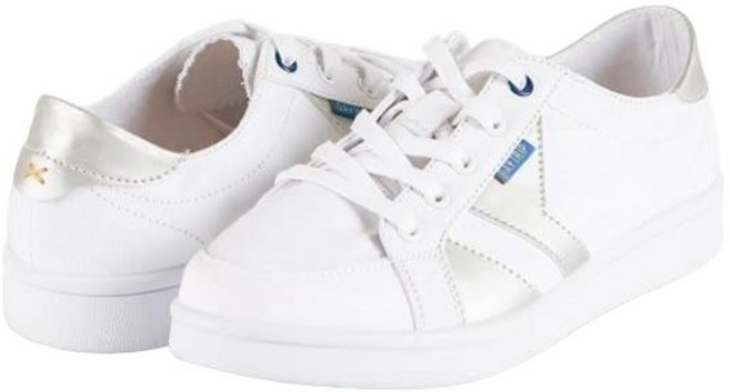 DAYTRIP 캔버스 스니커즈 웨스터 실버