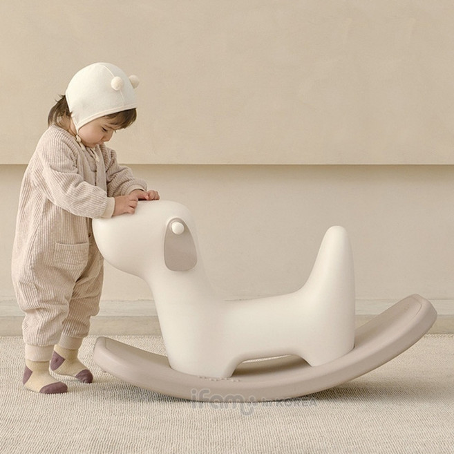아이팜 해피스윙 아기 흔들말 유아 승용장난감 균형놀이 완구 선물용 아기생일선물