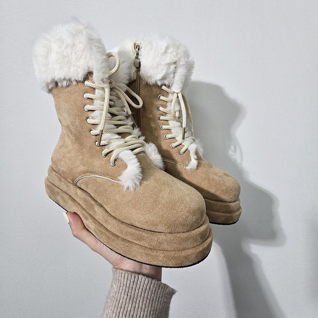 스웨이드 퍼 통굽 워커 따뜻한 겨울 데일리 플랫폼 통굽 미들 부츠 [ 셰릴비 ]