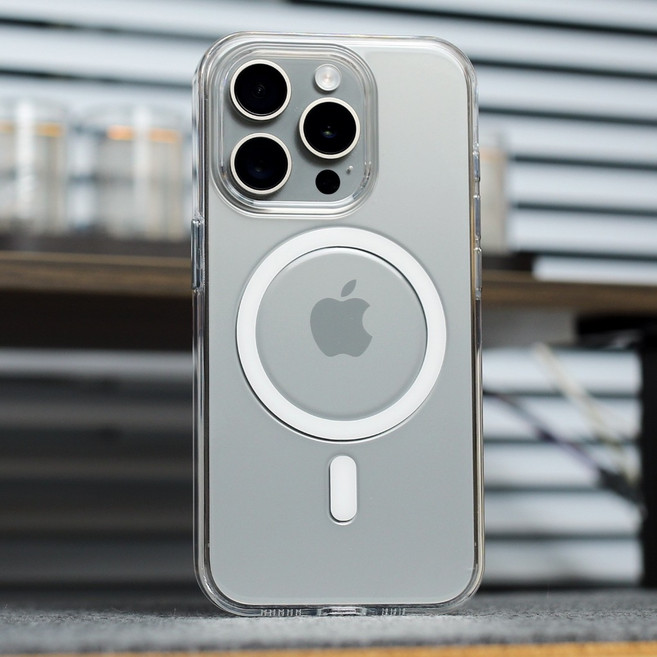 iPhone 15/14/13/12 Pro Max MagSafe 磁吸手機殼