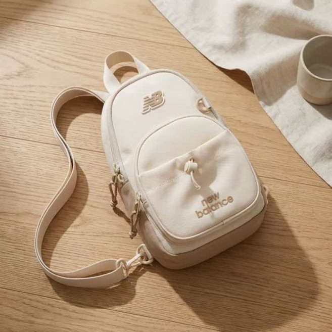 뉴발란스 슬링백 NK8AGS314U35 NK8AGS314U 35