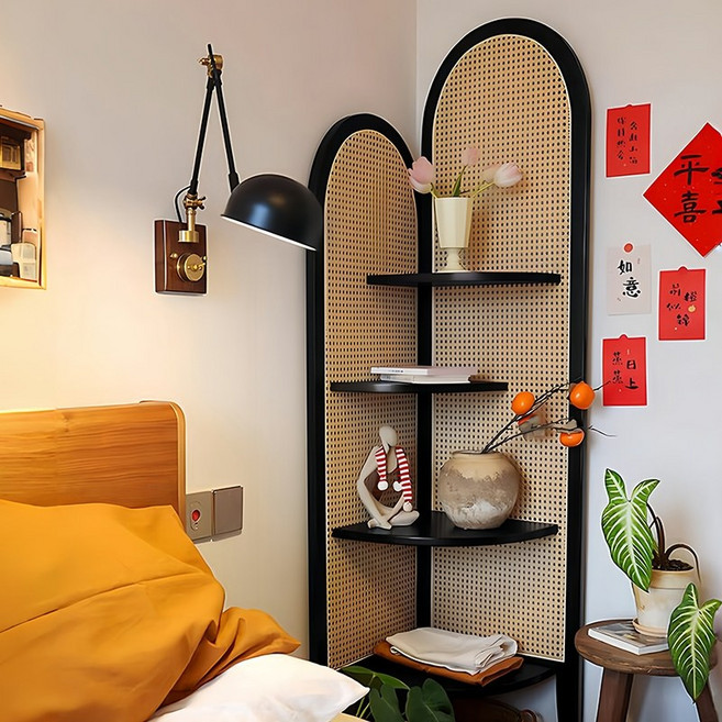 일공이오마켓 레트로 거실장식장 장식장가구 원목진열장 인테리어가구 피규어진열장 장식장, 라탄코너캐비닛-샴블랙