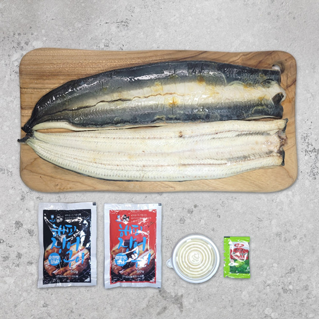 국내산 무태장어 생물 초벌, 1개, 초벌 1kg (400g 구성)