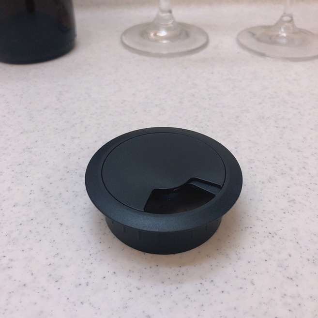 富爾康 塑膠出線孔集線器 裝潢木工配件 隱藏蓋 系統家具集線器 線材收納 出線盒 線孔蓋 出線蓋 桌面孔蓋, 塑膠出線孔-黑色, 1個