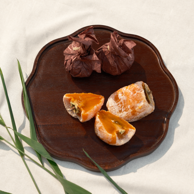 아미시우드 꽃모양 아카시아 원목 접시 25cm 다용도 우드 트레이, 다크브라운, 1개