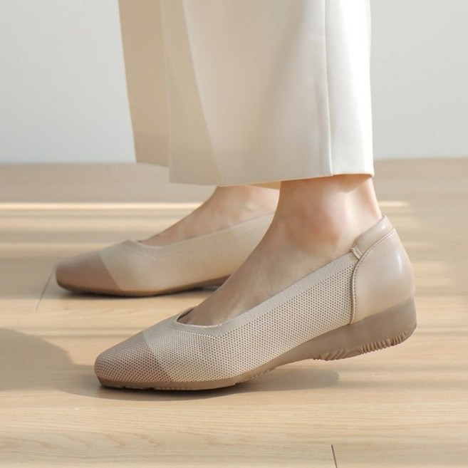 바닐라슈 리베로 니트 V컷 쿠션백캡 웨지몰드 플랫슈즈 4cm