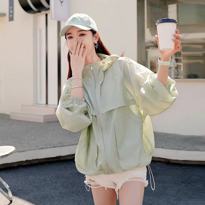 마르도 여자 여름초경량 세미크롭 바람막이