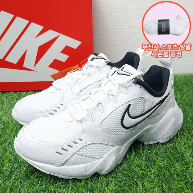 나이키 런닝화 여성 에어 하이츠 예쁜 발편한 패션화 양말증정