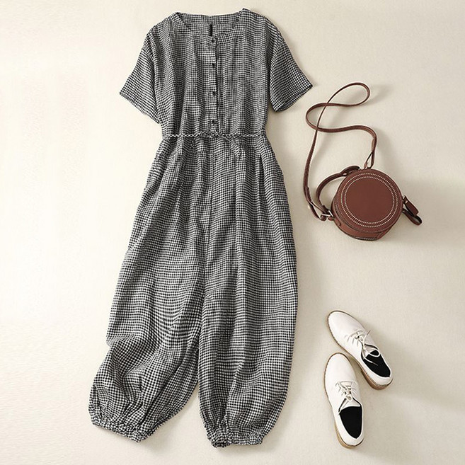 POMTOR 여성 여름 날씬해 보이는 면마 체크반팔 점프슈트