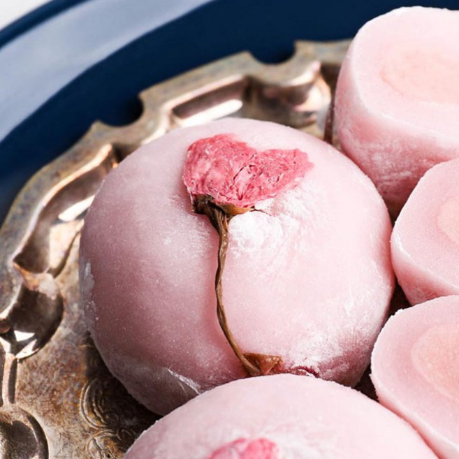 봄을 느낄 수 있는 벚꽃찹쌀떡, 70g, 6개