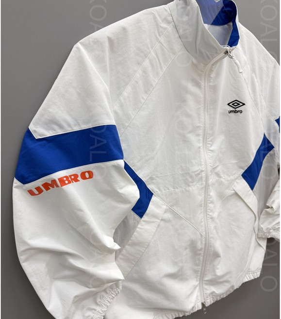 엄브로 팝러쉬 컬러블럭 스탠넥 바람막이 자켓 26SS 셋업 (화이트)