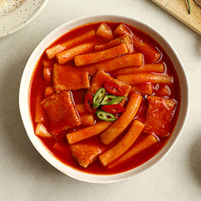 토끼분식 즉석떡볶이 밀키트 2인분 2SET(매운맛2개+한입어묵1개 구성) 밀떡 국물떡볶이 간편 캠핑요리 밀키트[원산지:국산(경상북도 구미시) 등], 2개, 380g