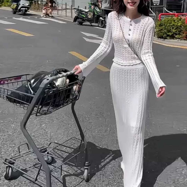 칩썬데이 여성 펀칭 꽈배기 니트 가디건 롱 머메이드 스커트 투피스 세트