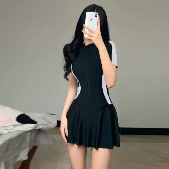 新款泳衣 女連體保守學生裙式顯瘦韓國ins運動款超仙溫泉泳裝, 2XL 120 到140斤