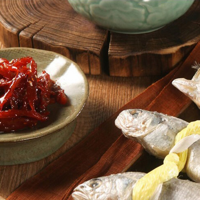 법성포 전통 고추장굴비 500g 수제 단지 굴비장아찌 무침 밥반찬, 1박스, 고추장 굴비 선물세트