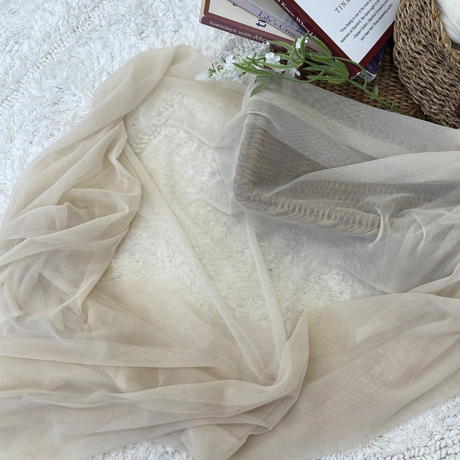 CRE 005 탐나요 늘어나는 부드러운 망사 원단 스판 메쉬 패브릭 무지 모기장 천, 1개, 베이지