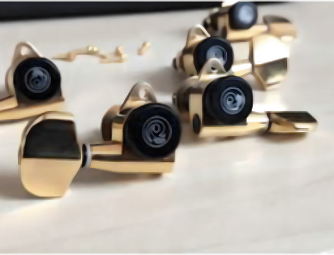 D'Addario Planet Waves 鎖定式弦鈕 3+3 鍍鉻塗裝 吉他調音轉盤組, 金色, 1個