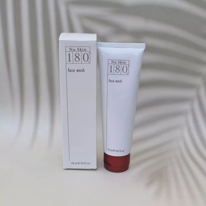 뉴스킨 180도 페이스 워시