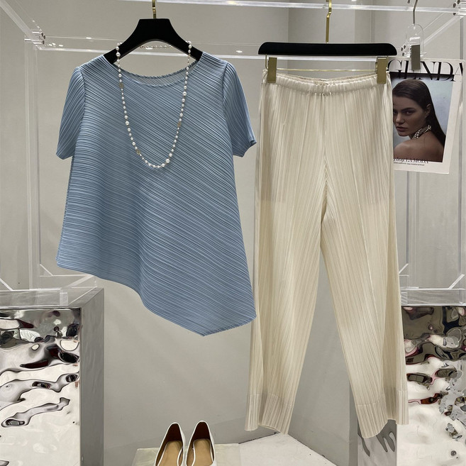 FINE ART 여성 반팔 주름옷 밴딩 팬츠 상하세트 쿨링 플리츠 세트 여름 투피스 롱티 + 슬랙스 데일리