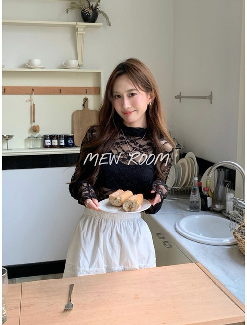 MEW ROOM 小立領蕾絲內搭 長袖