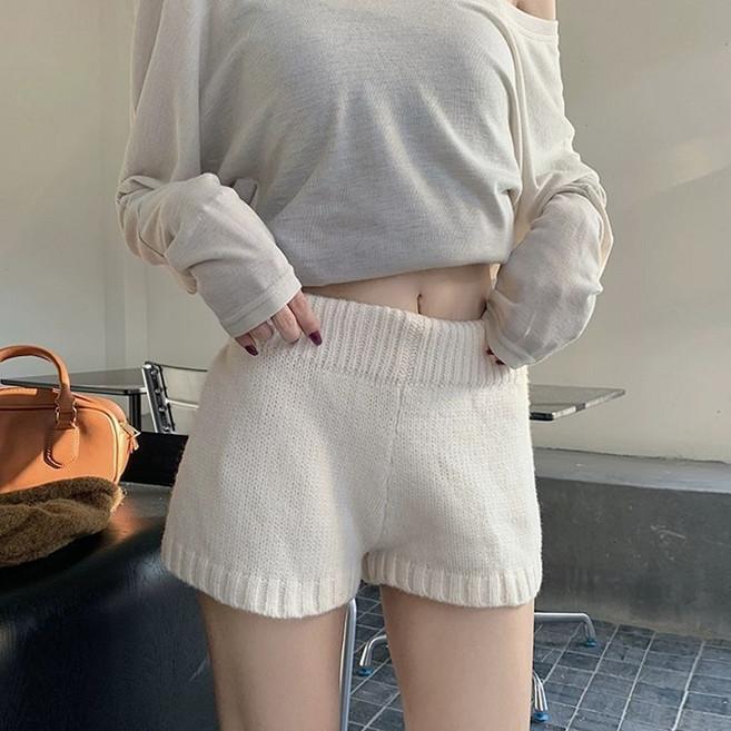 高腰針織休閒短褲女 復古慵懶風保暖毛線熱褲, 1個, 奶白色均碼