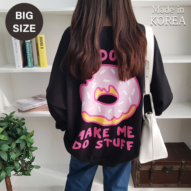 상상그이상 여성용 국내제작 간절기 도넛맨투맨 라운드넥 빅사이즈 캐릭터 레터링나염 오버핏 데일리룩 꾸안꾸 밑단시보리 임부복 유니크 캐주얼 산책 공원 가성비템 벚꽃축제 영문 남여공용