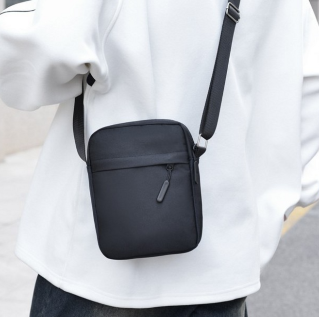 블루데일 남자 크로스백 소형 미니 여행용