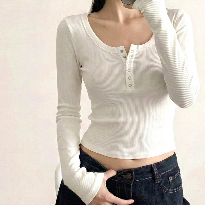 네모엔룩 또또라운드골지 라운드넥 반오픈 스냅버튼 슬림핏 골지 긴소매 세미크롭 티셔츠