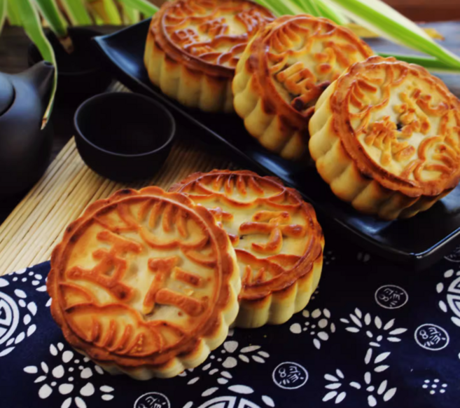 고소한 중국 수입 동북 오인월병(훙뽀우 증정), 1개, 400g