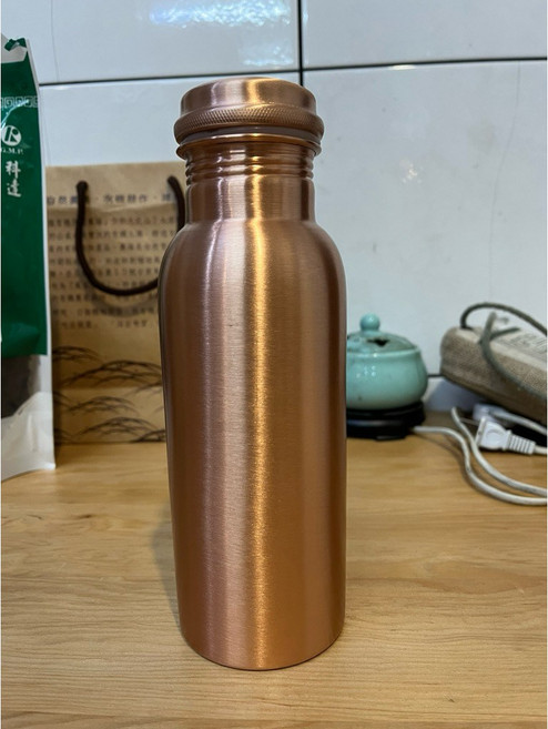 阿育吠陀 100% 純銅 水瓶 1000毫升 光滑霧面版, 1個, 700ml光滑霧面, 金, 700ml