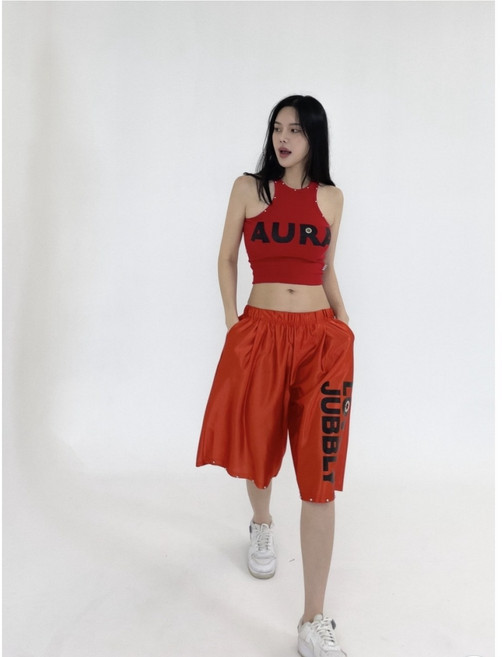 공연복 댄스복 방송댄스복 저블리 메탈 스터드 아일렛 오버핏 반바지