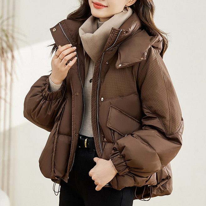 ROYALBELLE 여성 후드 숏기장 패딩 도톰한 루즈핏 심플 데일리 겨울 자켓 K0111125