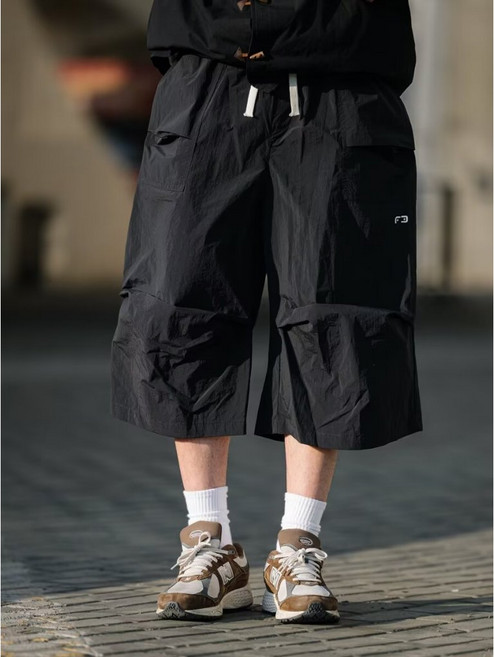 FJ 男士寬鬆直筒休閒七分褲