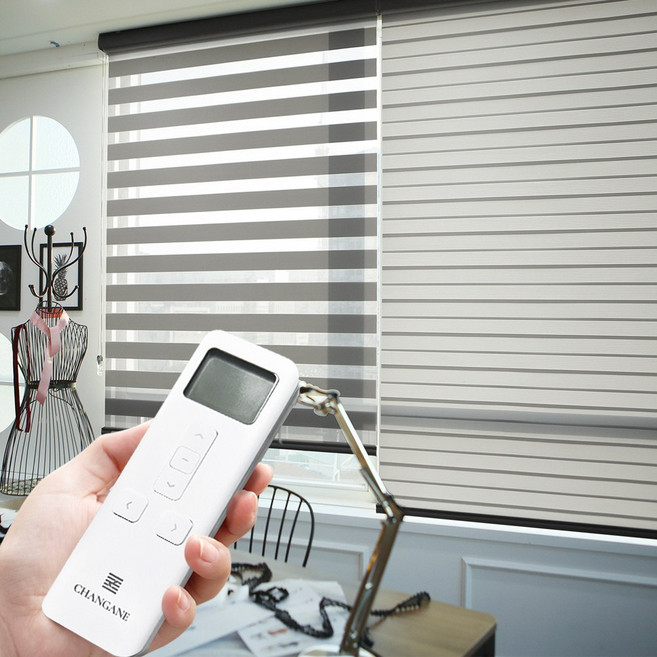 창안애 맞춤제작 전동 콤비블라인드 리모컨 1개 포함
