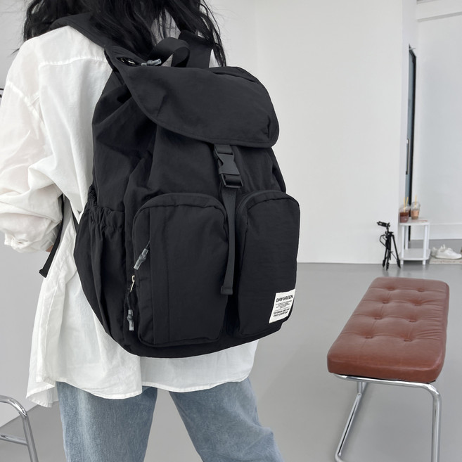 데이그린 8포켓 가벼운 여성 나일론 백팩 DGB012