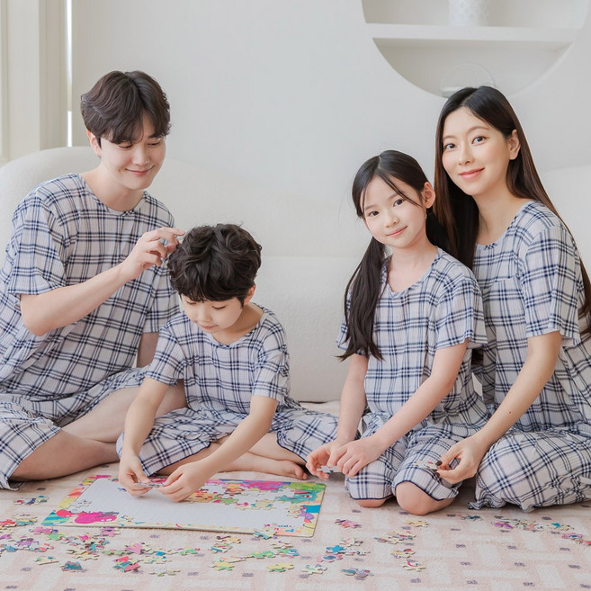 투위 여름 캐릭터 플리츠냉감 반팔 7부SET 가족잠옷