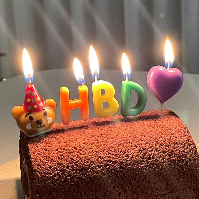 HBD생일초 꼬깔 곰돌이 귀여운 생일초 파티초 케이크 하트초 생일캔들 케익초, 10g, 1개, HBD+꼬깔곰돌이초+성냥2개입