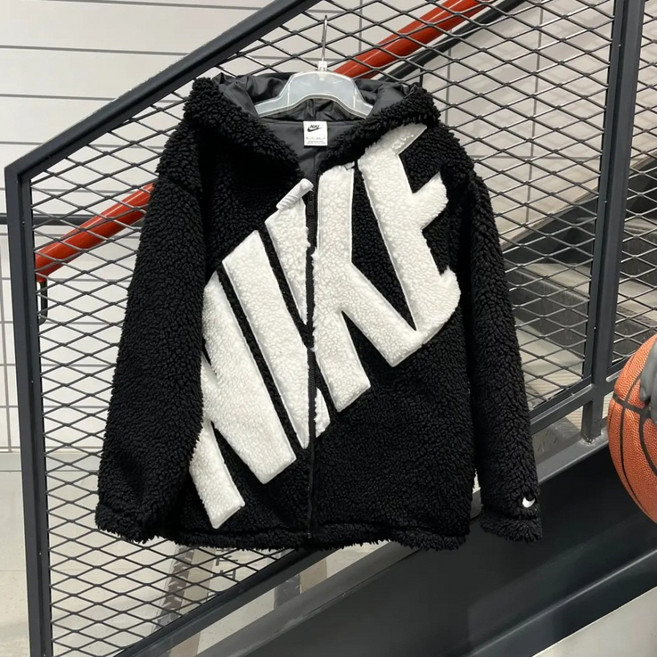 나이키 빅로고 뽀글이 후리스 양털 플리스 후드 자켓 블랙 FB8696-010