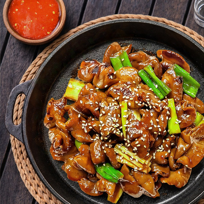 [와룡식품] 와룡 직화 간장곱창 300g (마라소스 포함), 3개