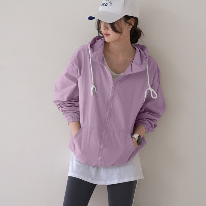 데일리앤 론스 여성 바스락 바람막이 점퍼 살안타템 루즈핏 후드 윈드브레이커 봄 여름 가을