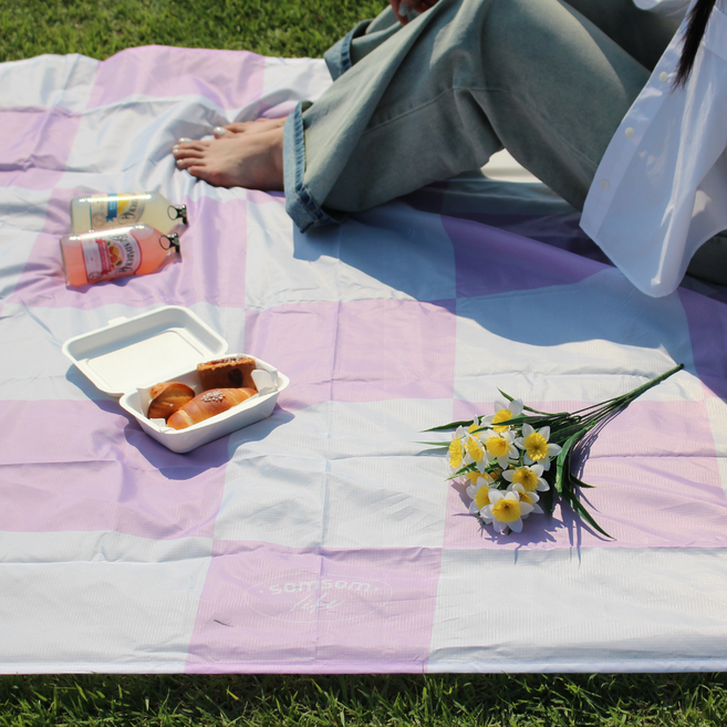 솜솜라이크 여행용 경량 피크닉매트 미니 방수 돗자리, 체커보드 라일락핑크