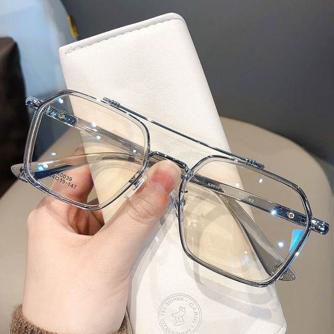 陳偉霆同款眼鏡框架 智能變色近視眼鏡, 1個, 透明框【普通不變色】近視左右眼300度【鏡盒+鏡布】