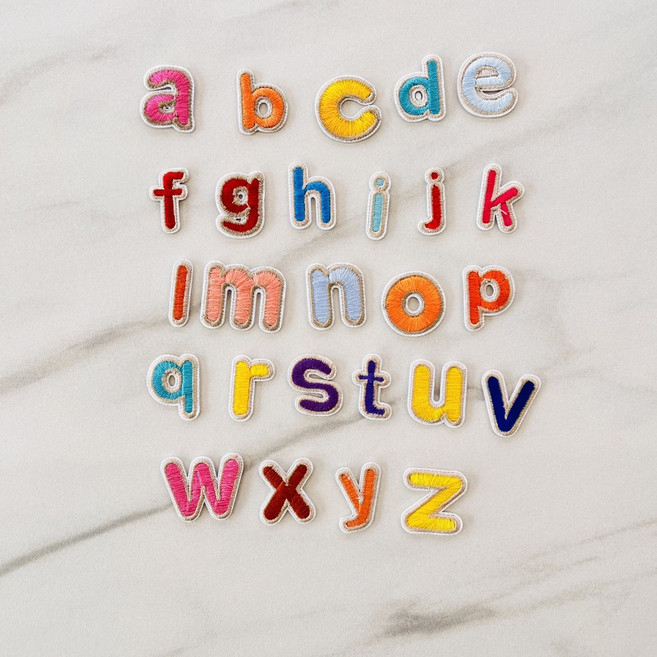 더하우스 영문자 알파벳 대문자 소문자 와펜 세트 이니셜 영문자 패치 유꾸 옷꾸미기 리폼 자수 유니폼 스티커 열접착, 혼합, 1개
