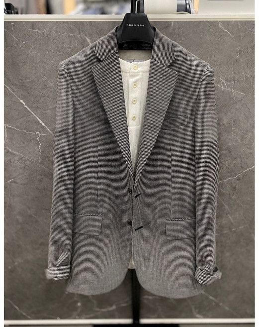 리버클래시 25S/S 블랙 버터 플라이 라이닝 투버튼 레귤러핏 싱글 자켓 (LLS24505)_DG