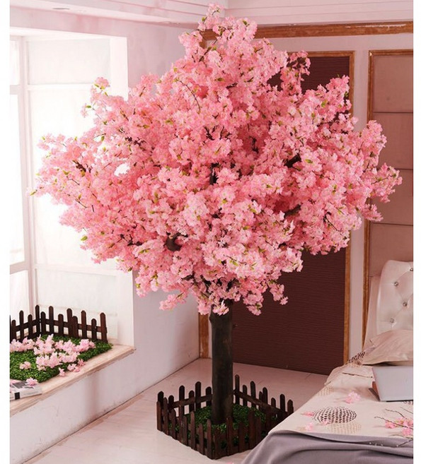 大型仿真桃花樹, 1個