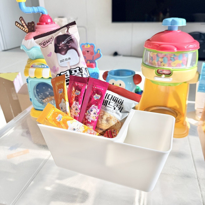 간식 트레이 분리형 간식통 과자 사탕 수납함 2단 칸칸 분리형 간식 보관함, 바로출고, 1개