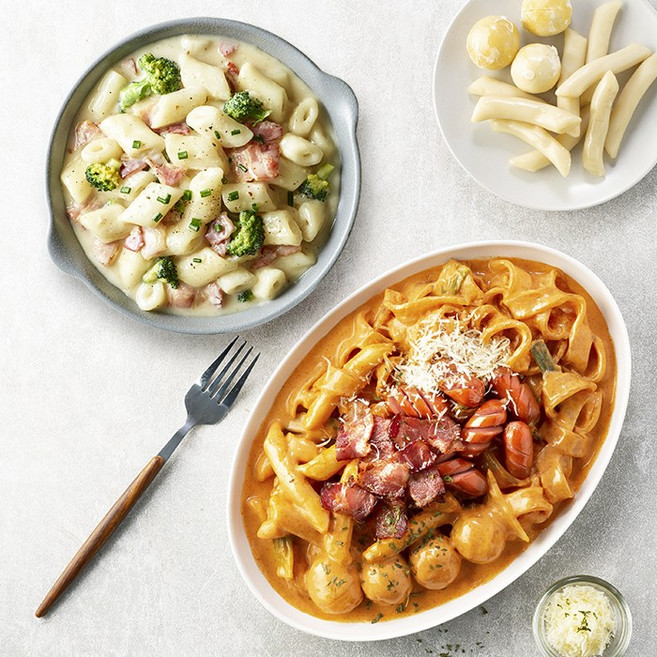 애슐리 토핑듬뿍 로제떡볶이+오리지널 까르보나라 떡볶이 (총 4인분) (364276), 1, 880g