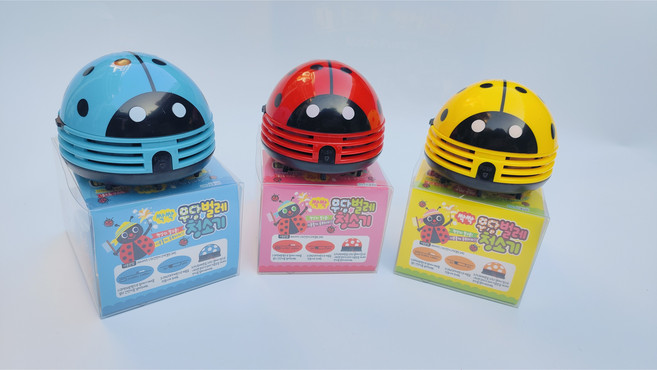 대양무역 무당벌레청소기 지우개가루 미니 청소기, 1개, 랜덤색상